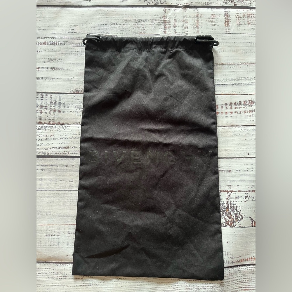GIVENCHY dust bag for bag, shoes or belt